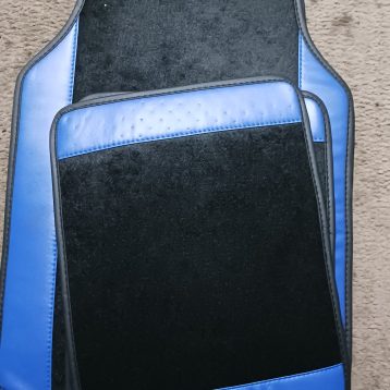 PT Cruiser Carpet Floor Mats set